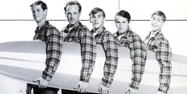 The Beach Boys. Brian Wilson es primero por la izquierda.
